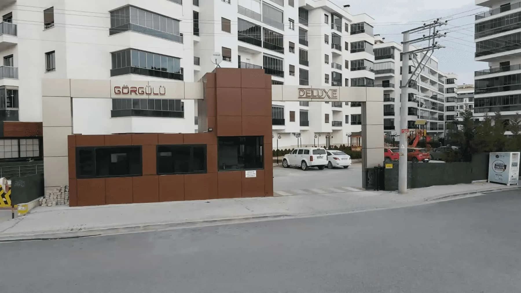 Görgülü Deluxe, görsel 6